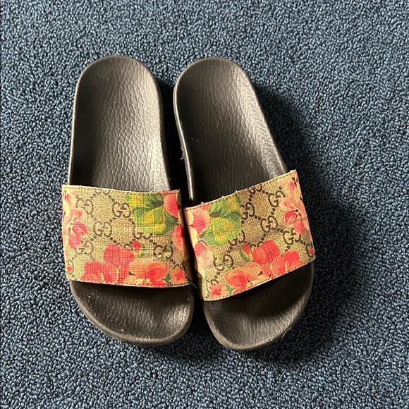 Gucci Floral Print Slide Sandals - Picture 1 of 4
